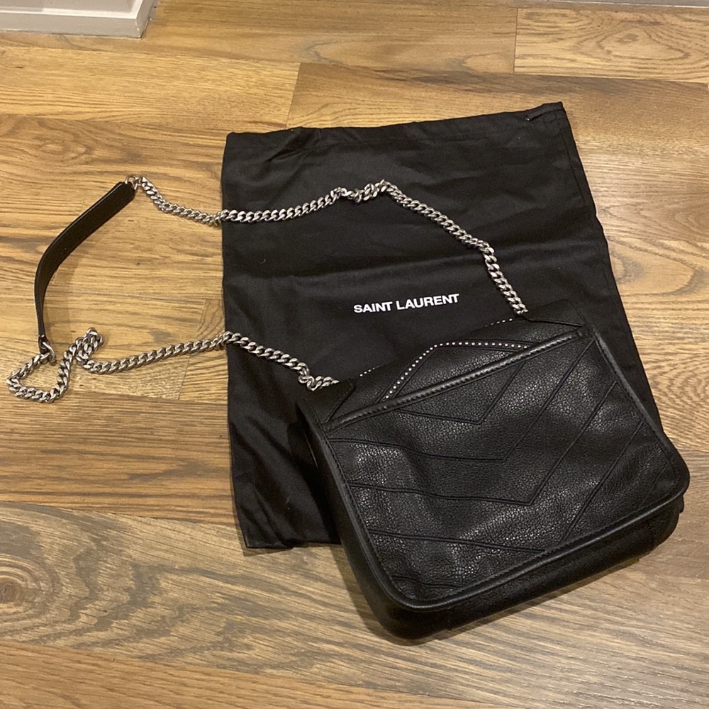 Yves Saint Laurent Black Shoulder Bag - Picture 10 of 12